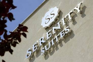 דירה Serenity Suites