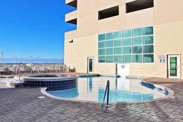Crystal Shores West By Youngs Suncoast