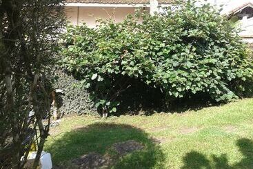 مسافرخانه Villa Da Vila