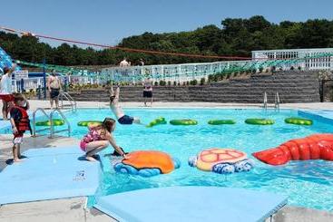 Cape Cod Family Resort And Parks