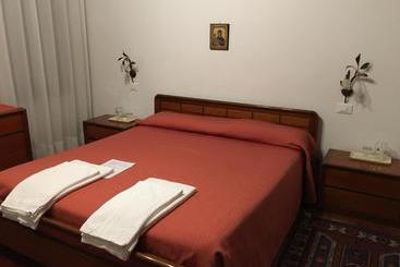مسافرخانه Agriturismo Da Ninoti