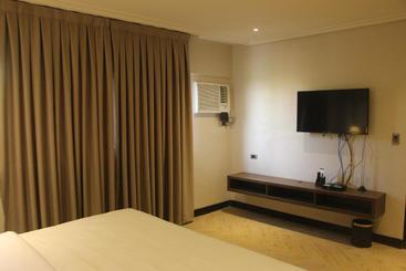 Acacia Hotel Bacolod