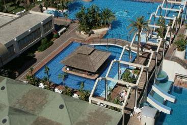 Apartamentos Benal Beach Geinsa
