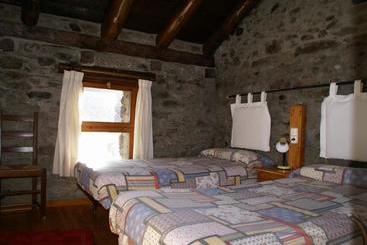 Apartaments Casa Vella Popaire