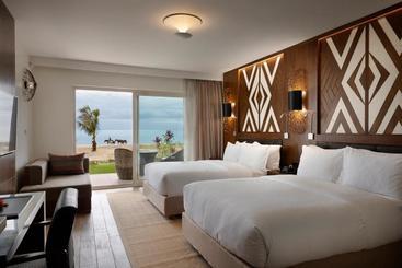 هتل Nadi Bay Resort And Spa Fiji