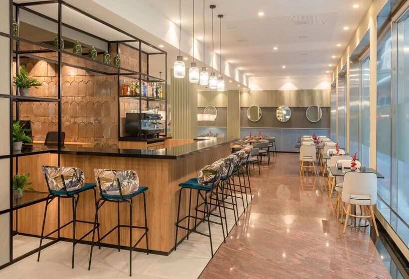 فندق Elche Centro Affiliated By Meliá