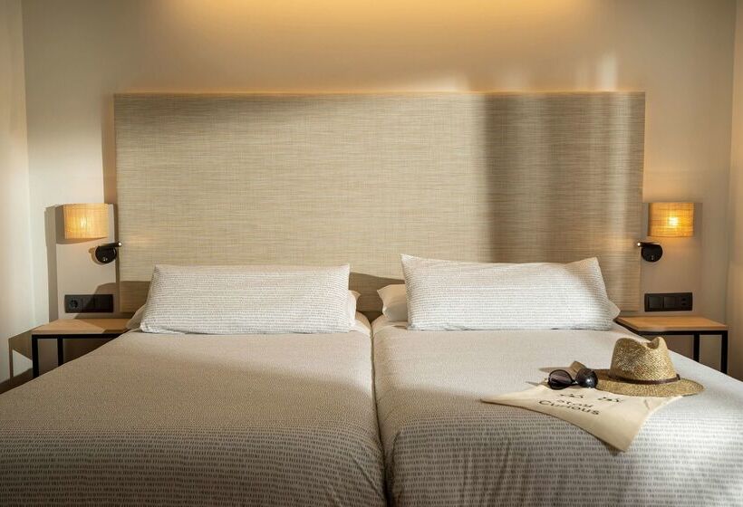 هتل Innside Costablanca - Adults Only