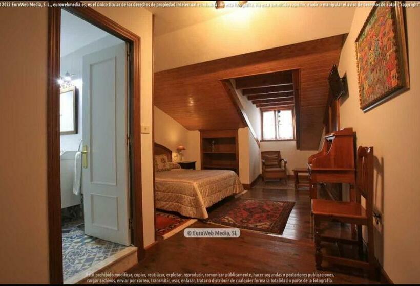 هتل Palacio Carlos I