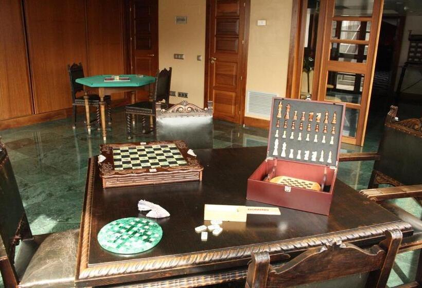 هتل روستایی Lupa