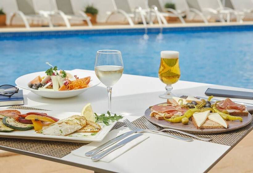 Universal Aparthotel Don Camilo