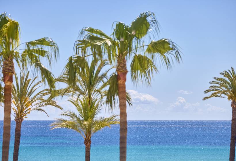 Universal Hotel Bikini