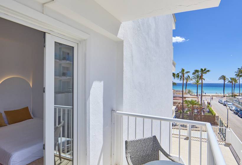 Universal Hotel Bikini