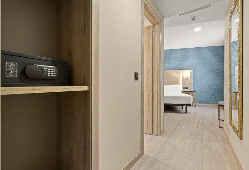 ホテル Zentral Ramiro I