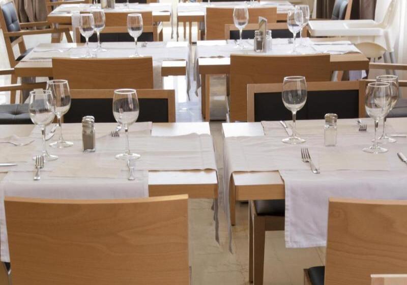 هتل ALEGRIA Maripins