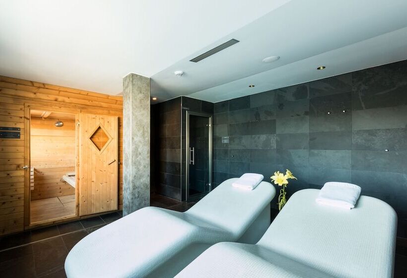 هتل Artiem Carlos Adults Only