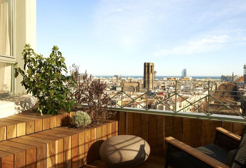 Отель Le Méridien Barcelona