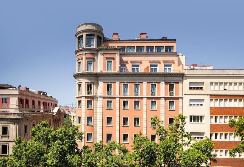 Отель Le Méridien Barcelona