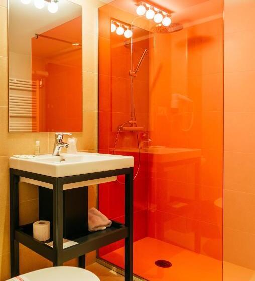 New Hotel Colon