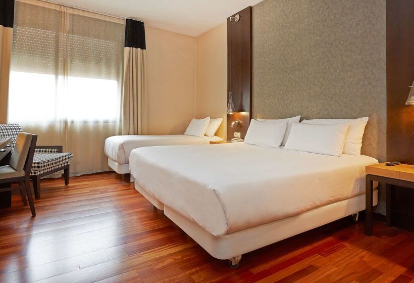 호텔 NH Barcelona Eixample