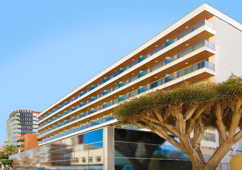 هتل Rh Bayren Parc