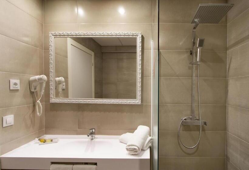 هتل Sorra Daurada Splash