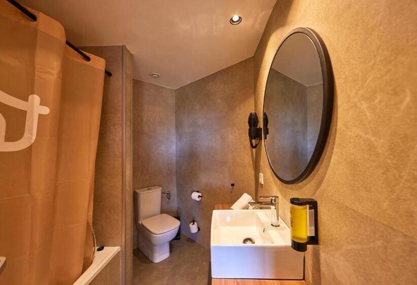 בית מלון כפרי tent Palmanova