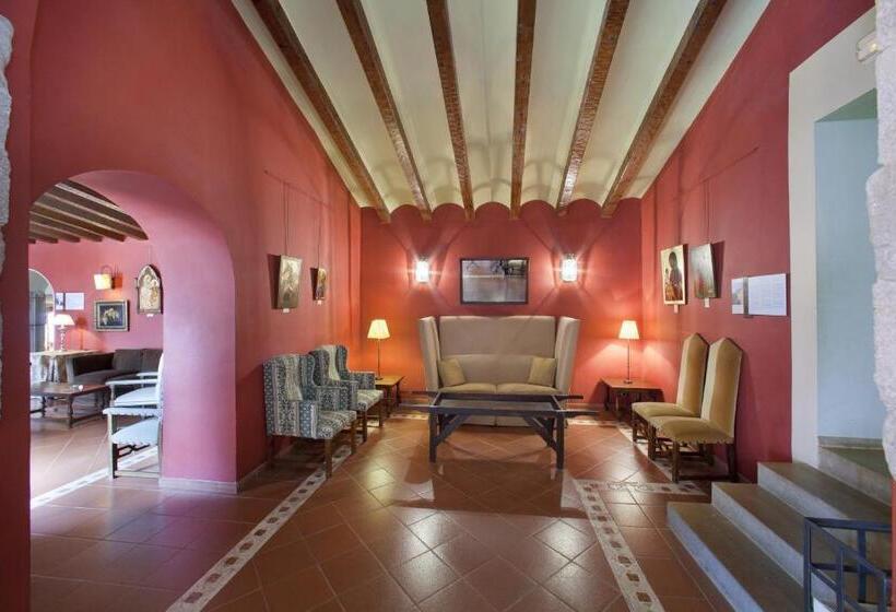 Parador De Cardona