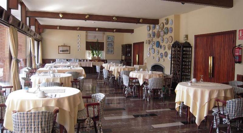 هتل Alcazar Irun