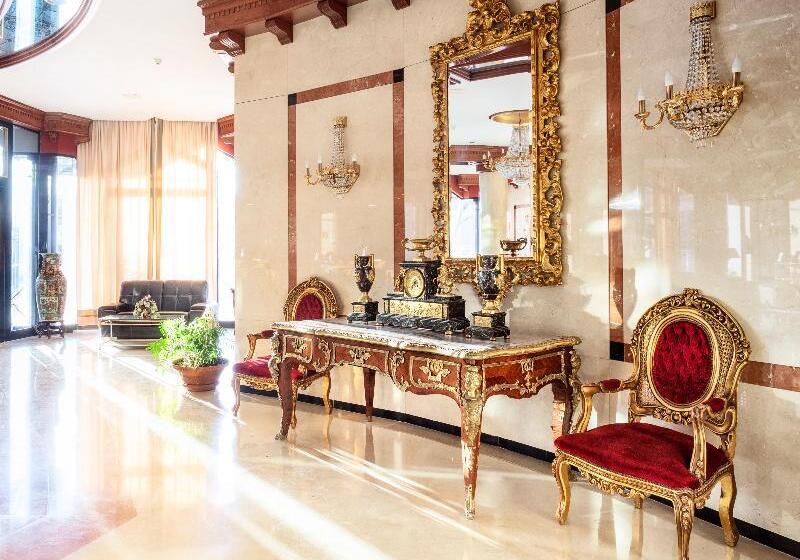 فندق Exe Dona Carlota