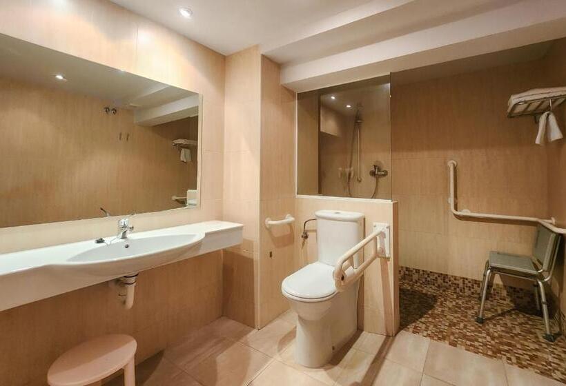 Hotel Faranda Express Alisas Santander