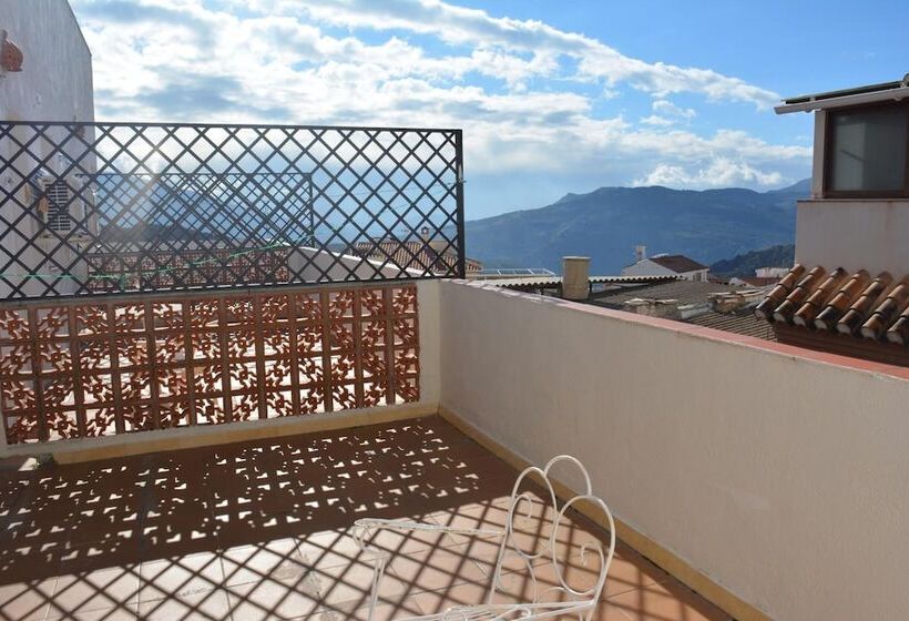 Отель Hostal Manolete