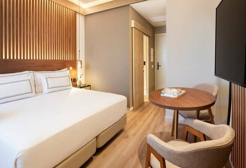 هتل Meliá Granada