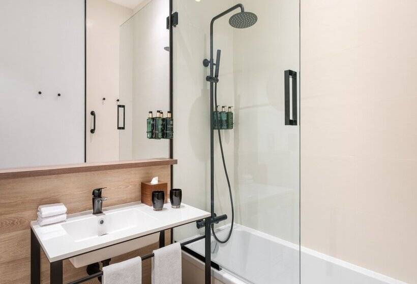 هتل Meliá Granada