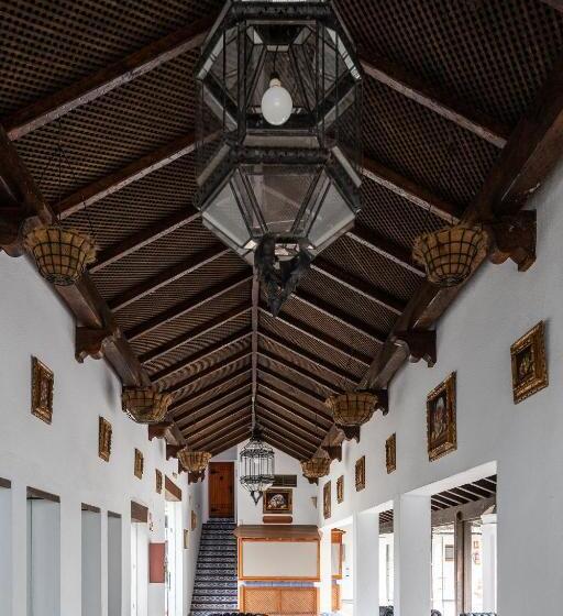 هتل Moon Dreams El Cortijo