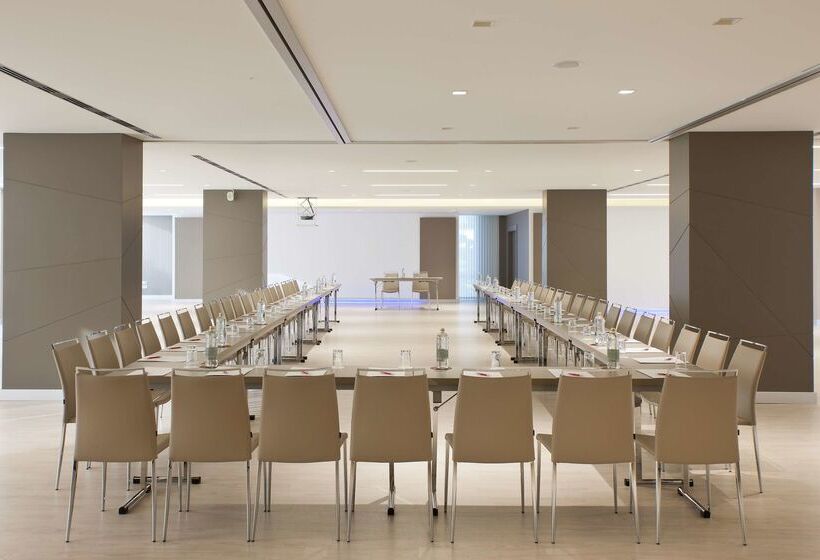 هتل NH Collection San Sebastian Aranzazu