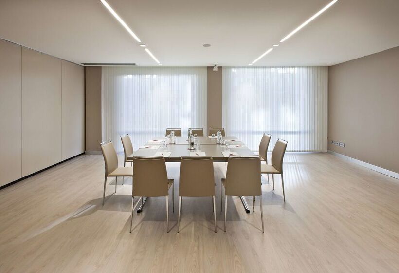 هتل NH Collection San Sebastian Aranzazu