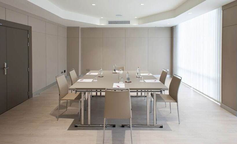 هتل NH Collection San Sebastian Aranzazu