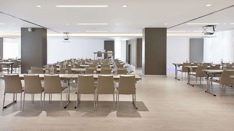 هتل NH Collection San Sebastian Aranzazu