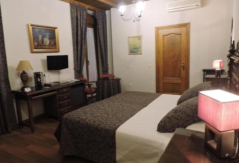 هتل Palacio De Onate