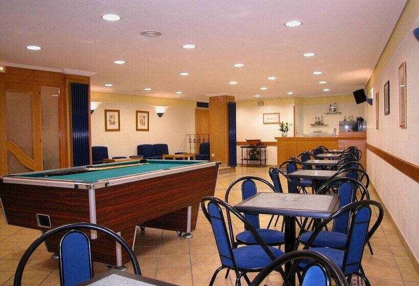 هتل Ancora Sanxenxo