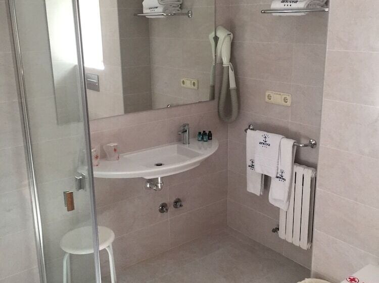 هتل Ancora Sanxenxo