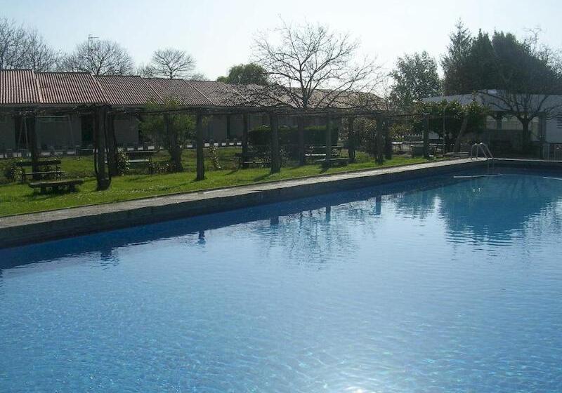 هتل Balneario Acuna