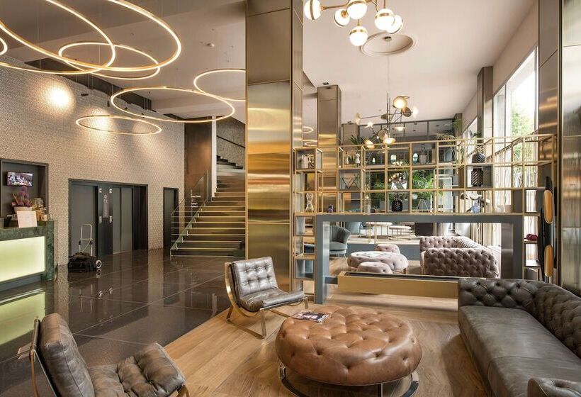 هتل Barcelo Ourense