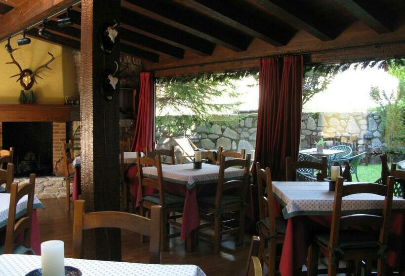 בית מלון כפרי Besiberri