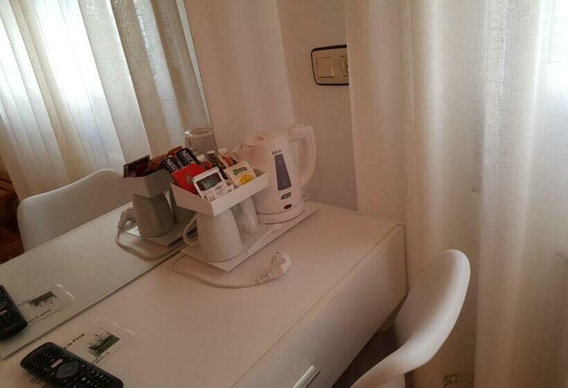 هتل Carabela La Pinta