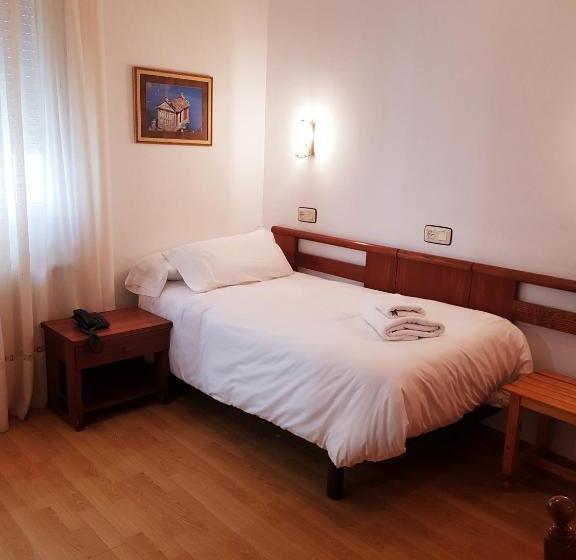 هتل Carabela La Pinta