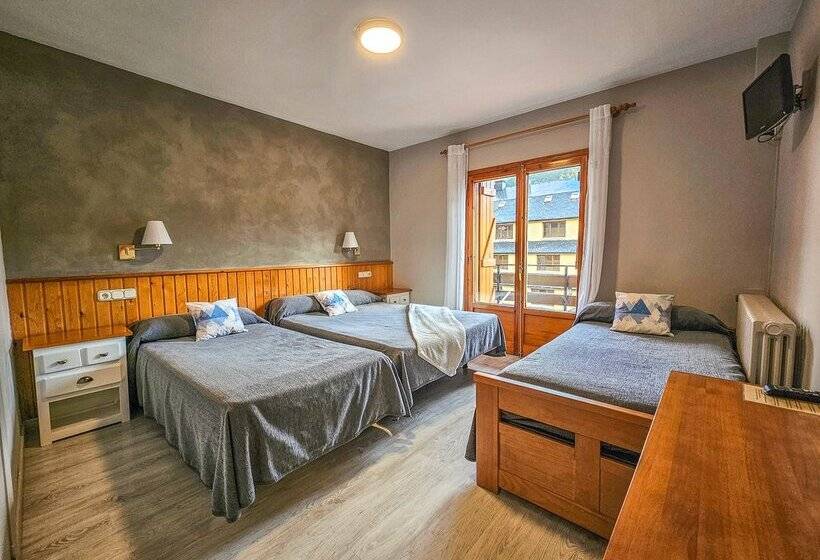 هتل Casa Morlans 3000
