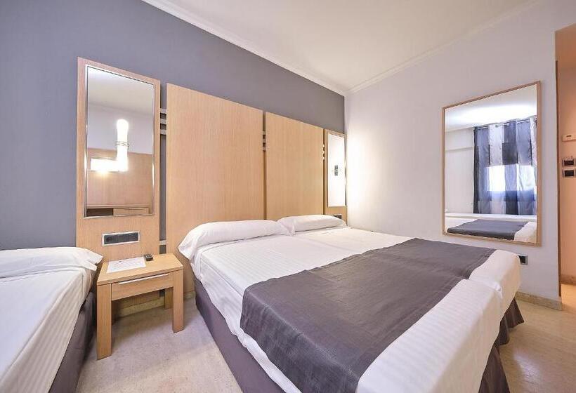 هتل Faro Salazón