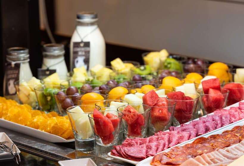 هتل Madrid Plaza De España, Affiliated By Meliá