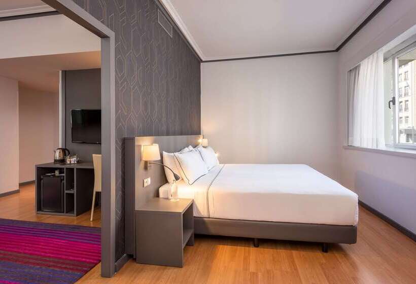 هتل Madrid Plaza De España, Affiliated By Meliá